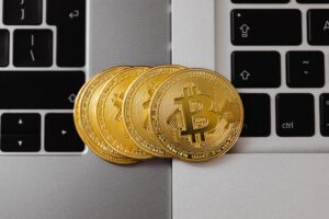 Types and characteristics of blockchain program
